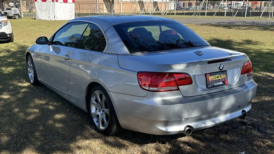 2007 BMW E93 335i Convertible - Image 12 of 24