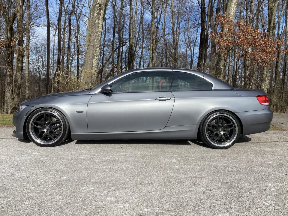 2007 BMW E93 335i Convertible - Image 15 of 16