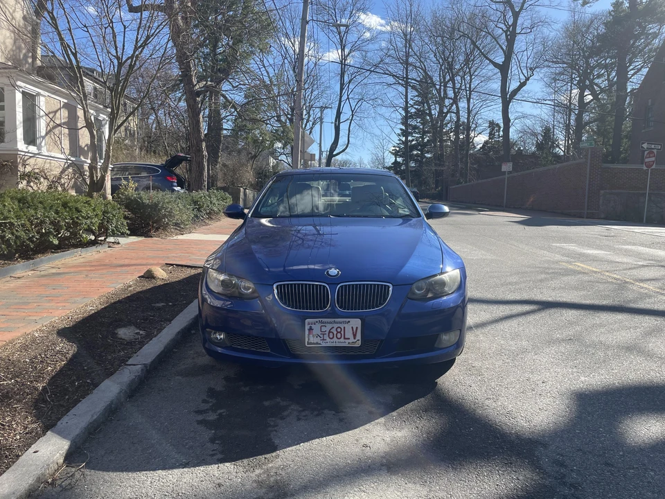 2007 BMW E93 335i Convertible - Image 11 of 31