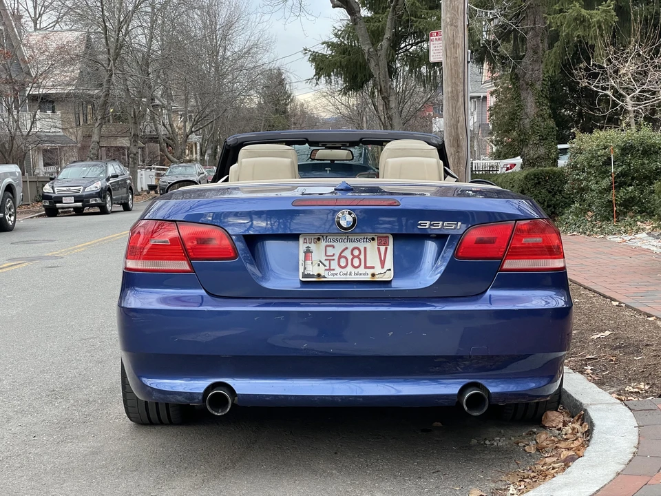 2007 BMW E93 335i Convertible - Image 8 of 31