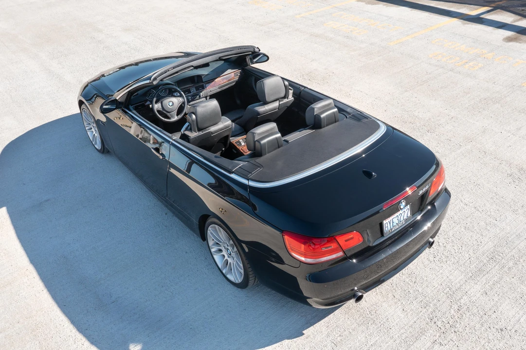 2007 BMW E93 335i Convertible - Image 13 of 31