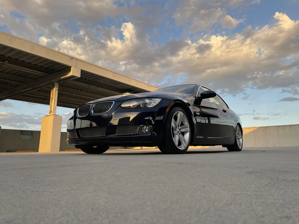 2007 BMW E93 335i Convertible - Image 10 of 31