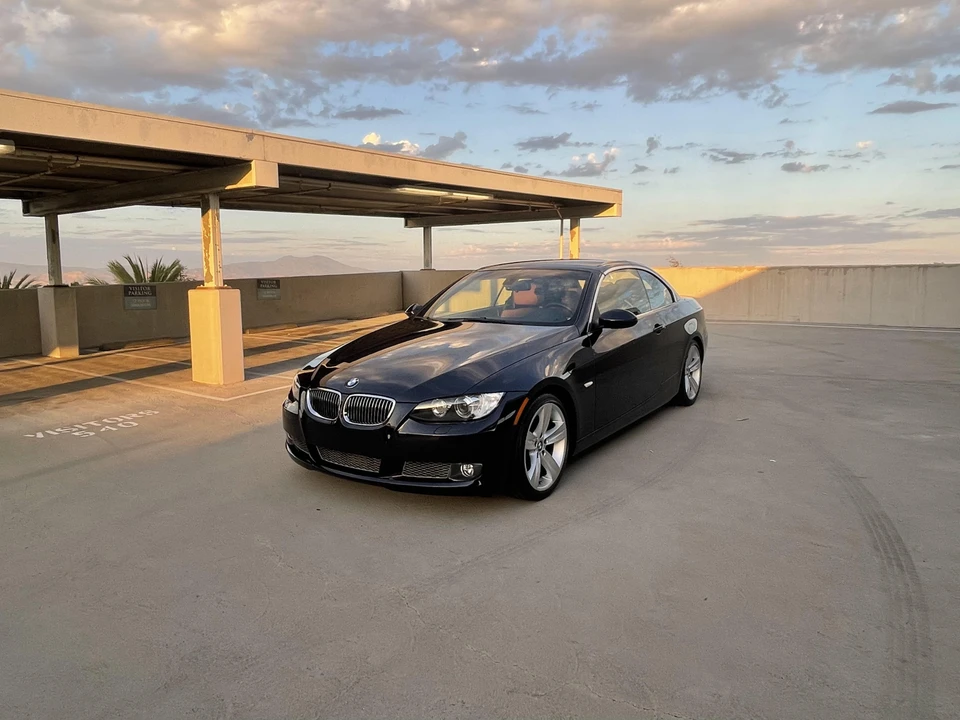 2007 BMW E93 335i Convertible - Image 9 of 31