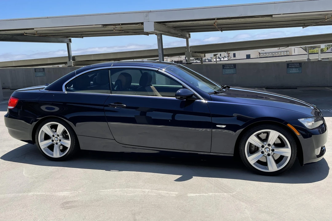2007 BMW E93 335i Convertible - Image 30 of 31