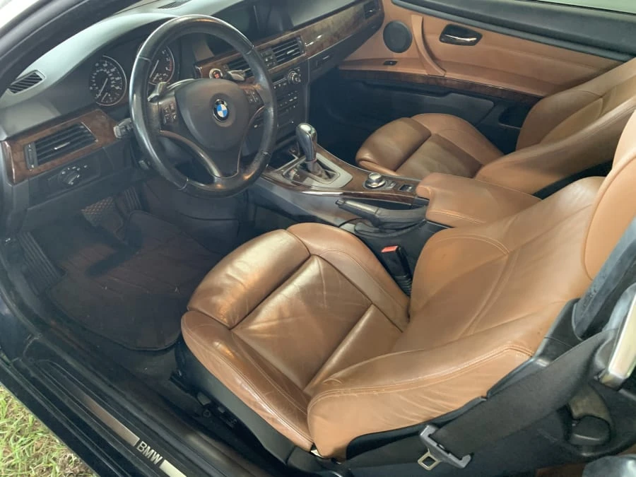 2007 BMW E93 335i Convertible - Image 3 of 4