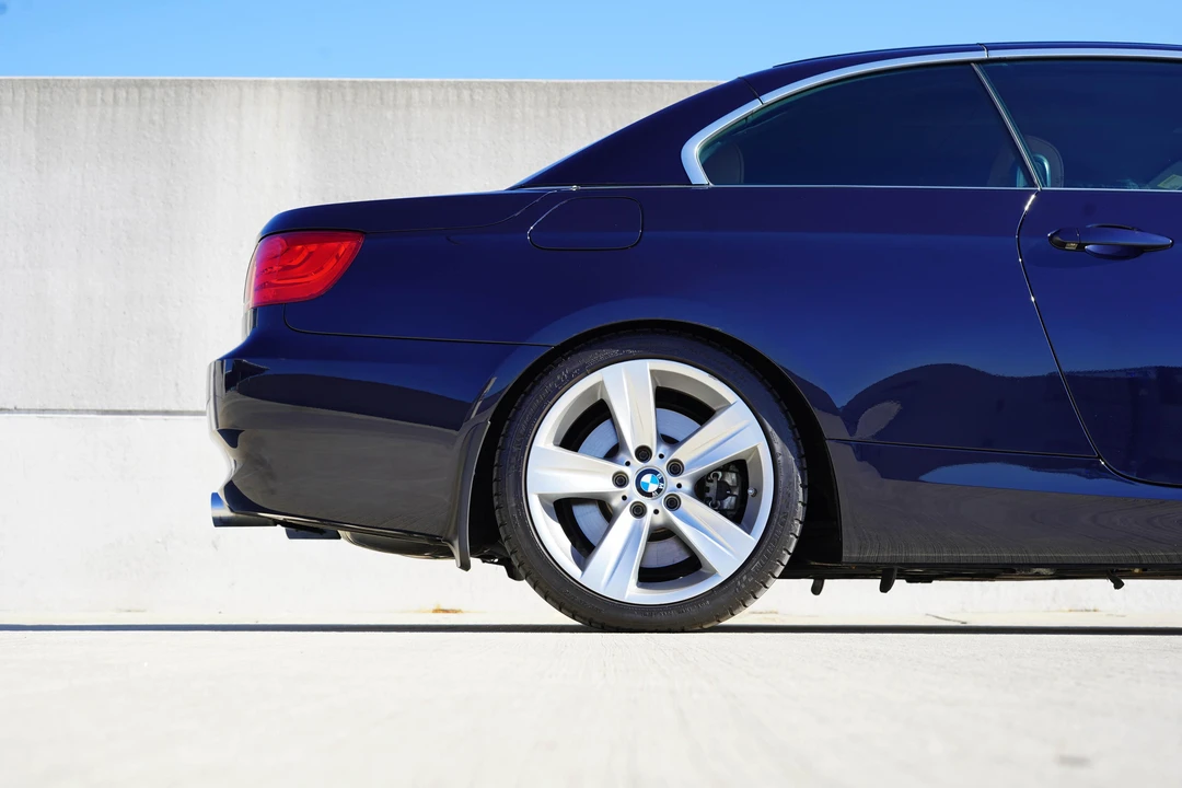 2007 BMW E93 335i Convertible - Image 30 of 31