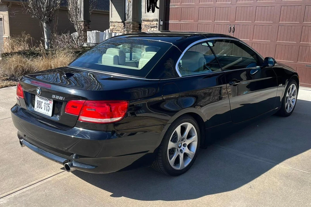 2007 BMW E93 335i Convertible - Image 4 of 31