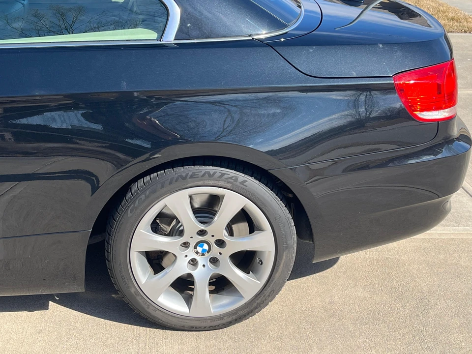 2007 BMW E93 335i Convertible - Image 22 of 31