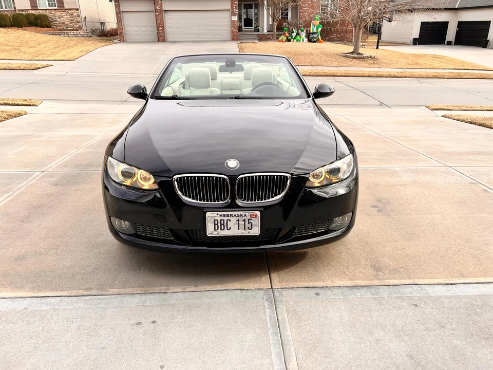 2007 BMW E93 335i Convertible - Image 6 of 31