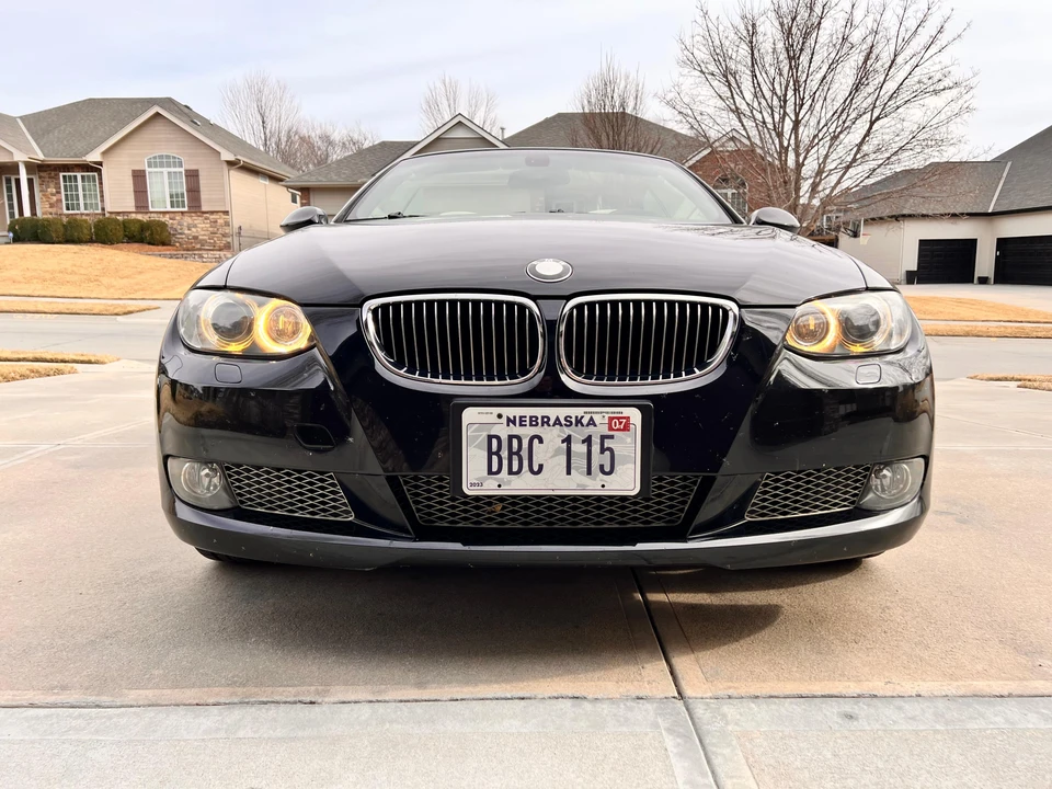 2007 BMW E93 335i Convertible - Image 8 of 31