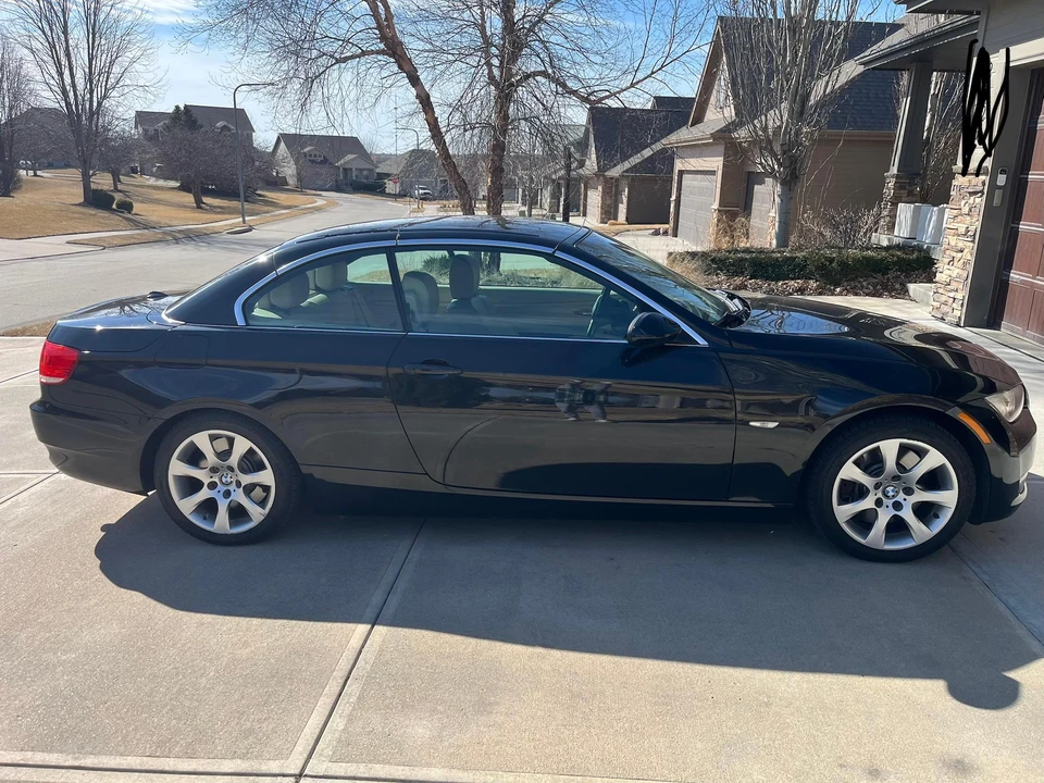 2007 BMW E93 335i Convertible - Image 16 of 31