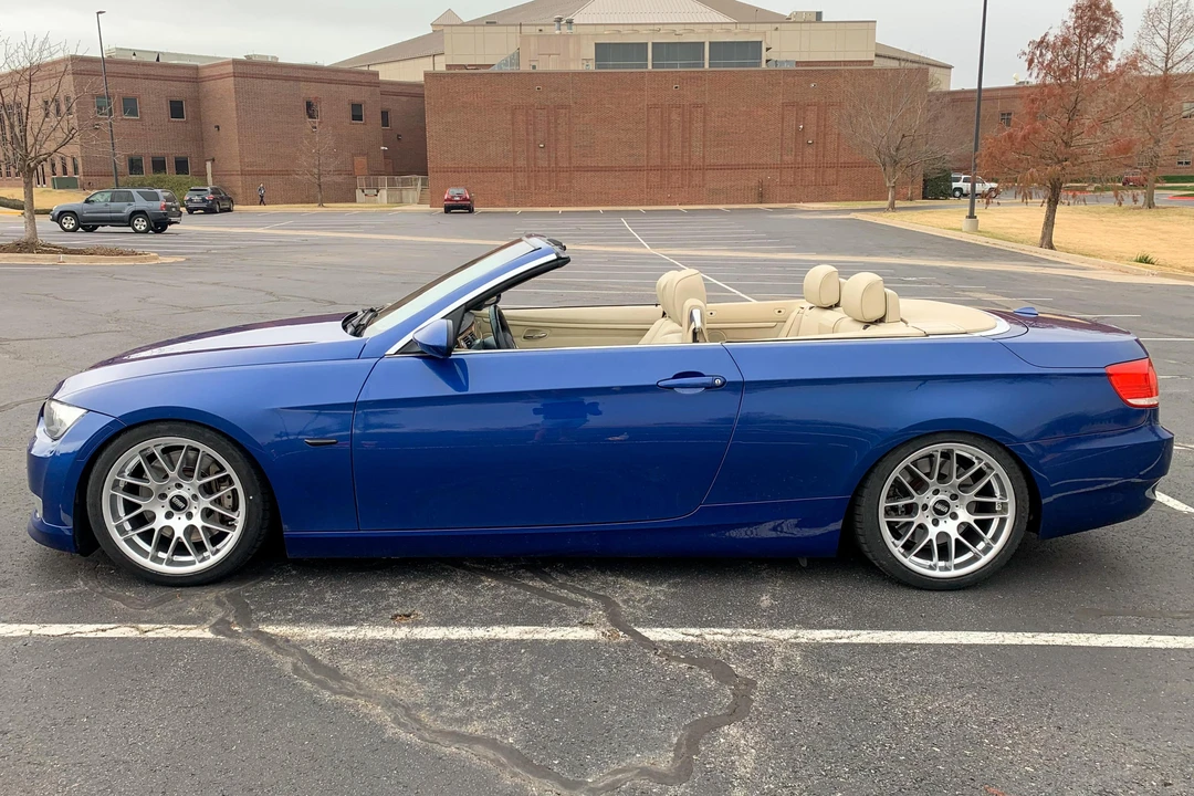 2007 BMW E93 335i Convertible - Image 4 of 31
