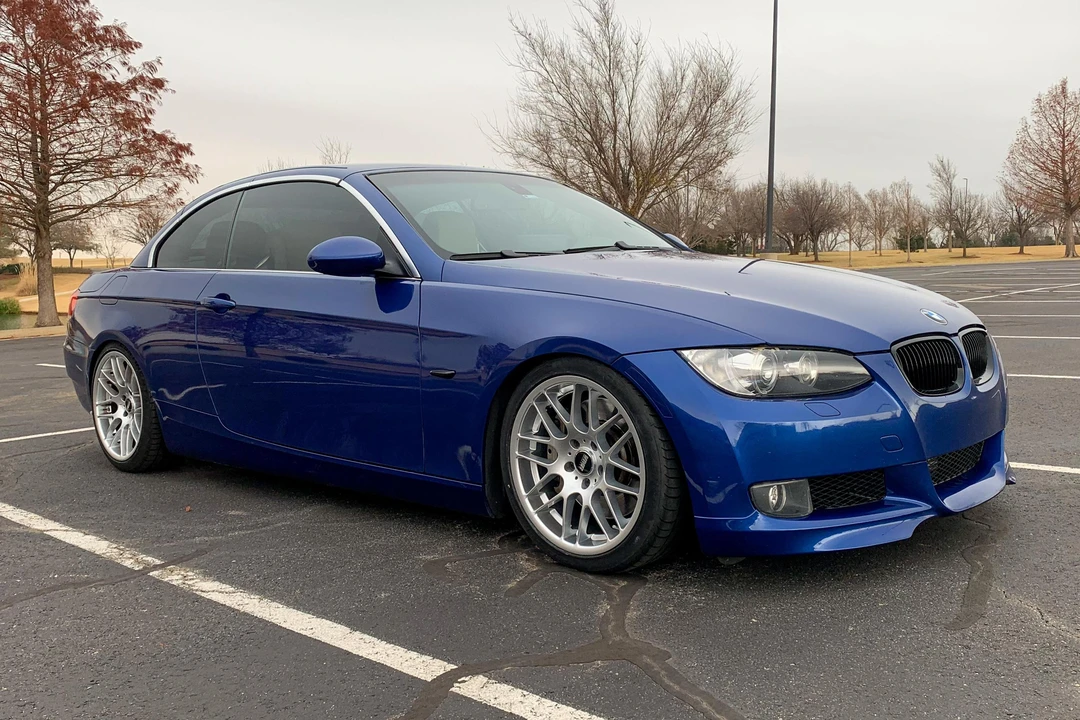 2007 BMW E93 335i Convertible - Image 29 of 31