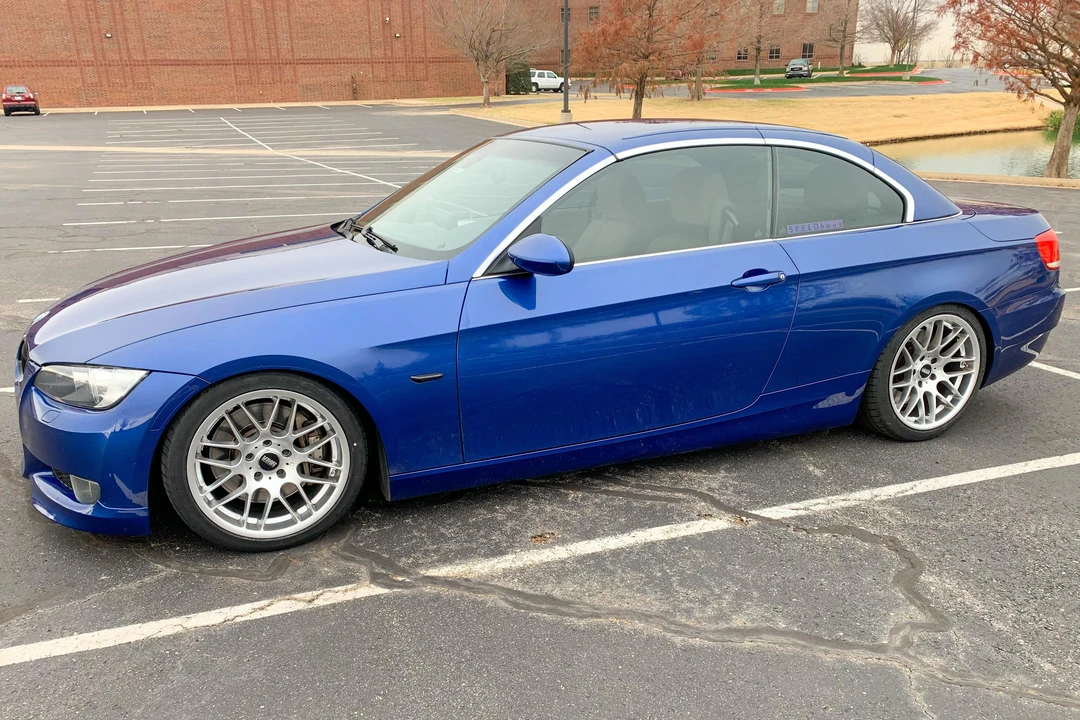 2007 BMW E93 335i Convertible - Image 19 of 31
