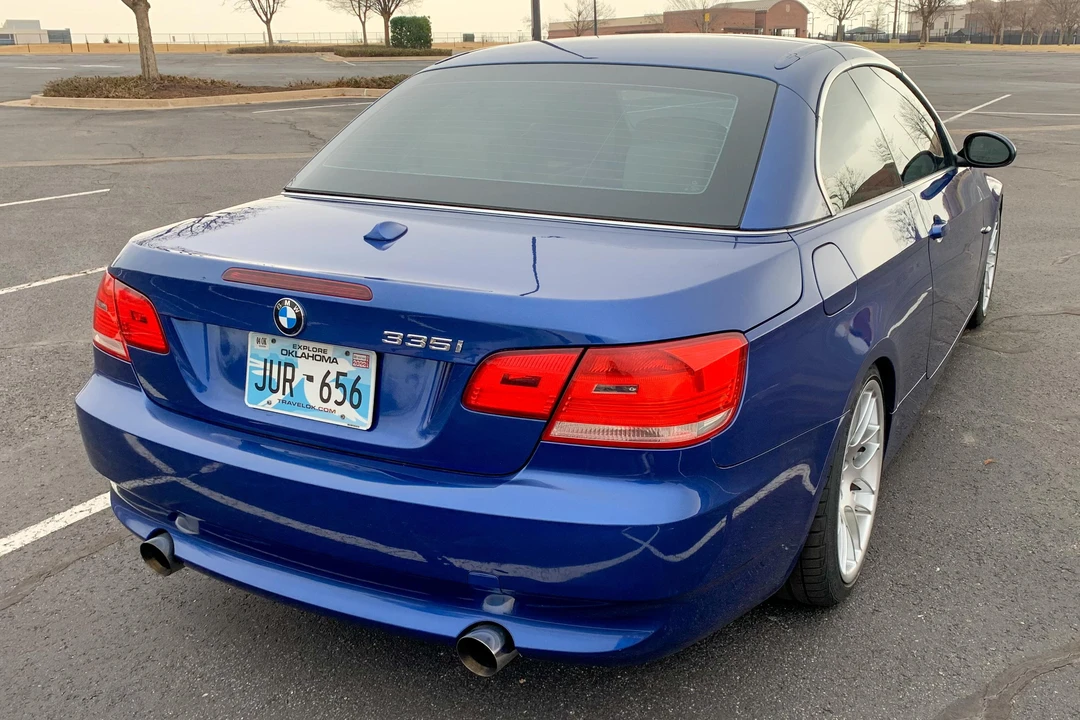 2007 BMW E93 335i Convertible - Image 25 of 31
