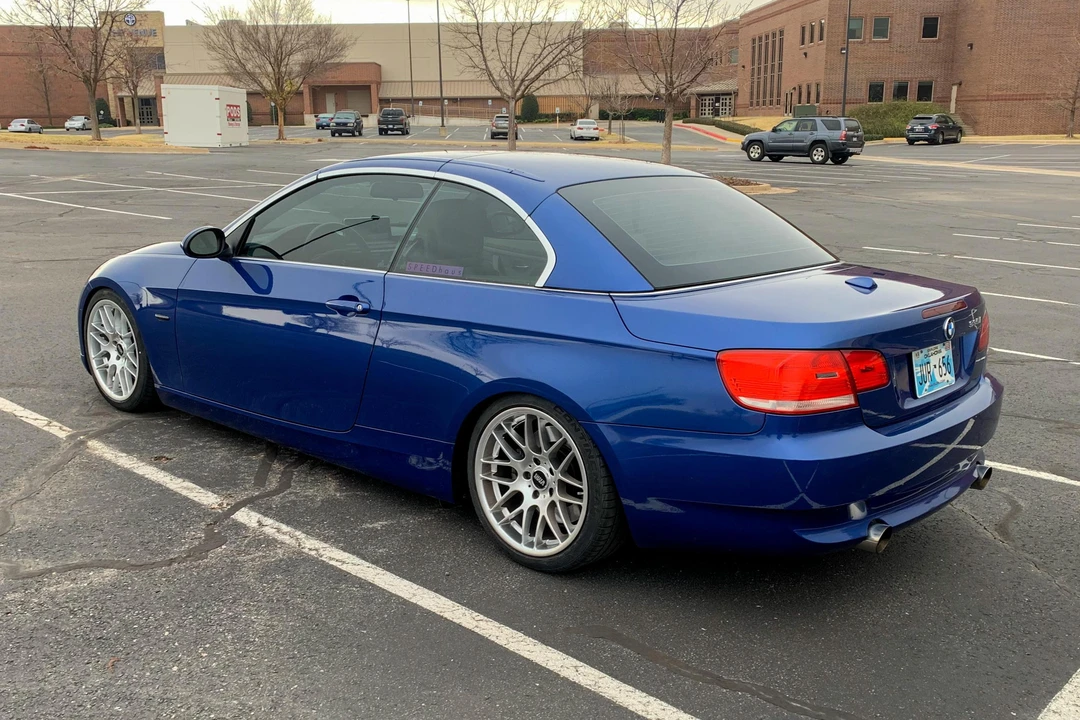 2007 BMW E93 335i Convertible - Image 5 of 31