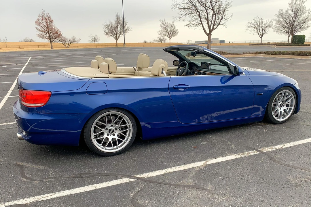 2007 BMW E93 335i Convertible - Image 12 of 31
