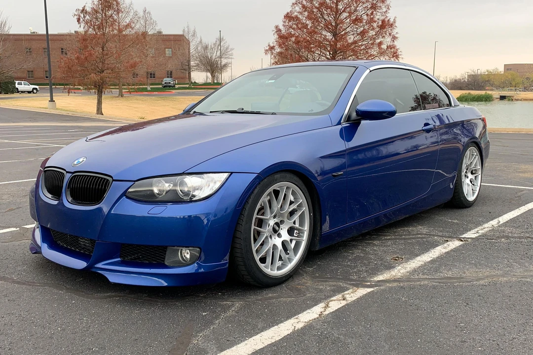 2007 BMW E93 335i Convertible - Image 17 of 31