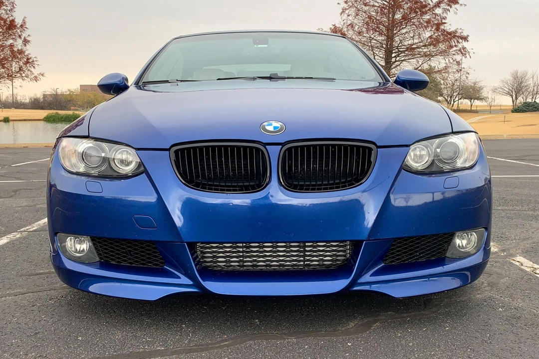 2007 BMW E93 335i Convertible - Image 16 of 31