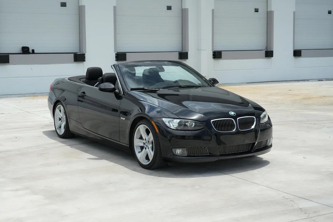 2007 BMW E93 335i Convertible - Image 16 of 31