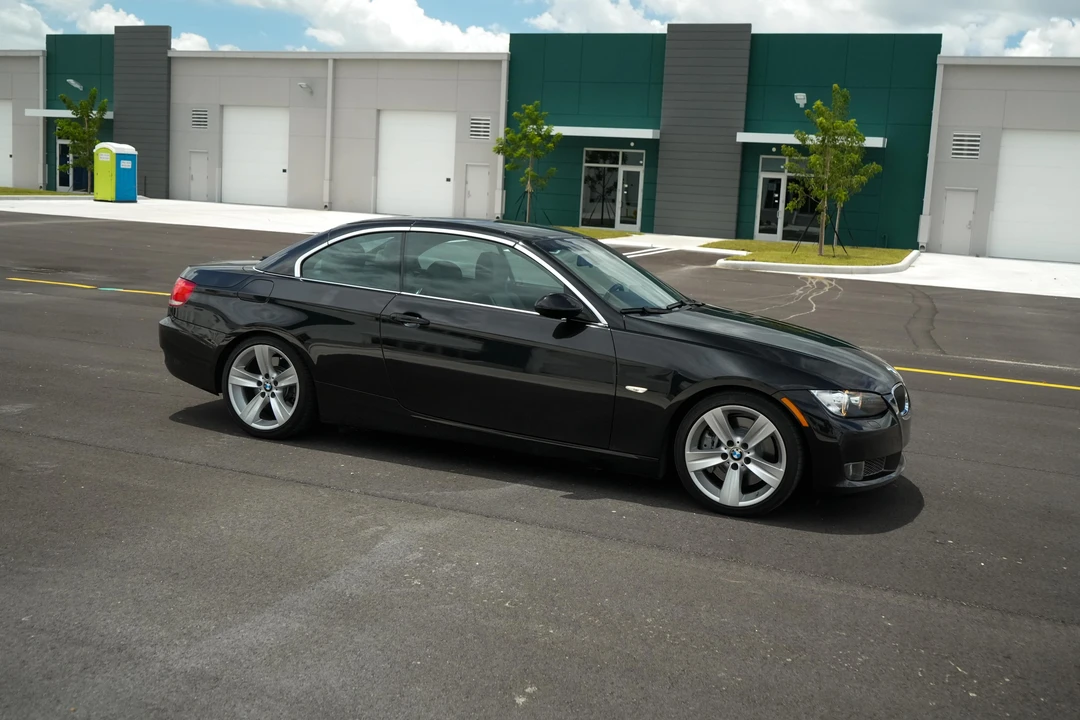 2007 BMW E93 335i Convertible - Image 29 of 31