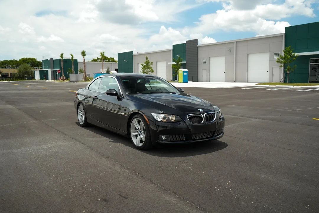 2007 BMW E93 335i Convertible - Image 30 of 31