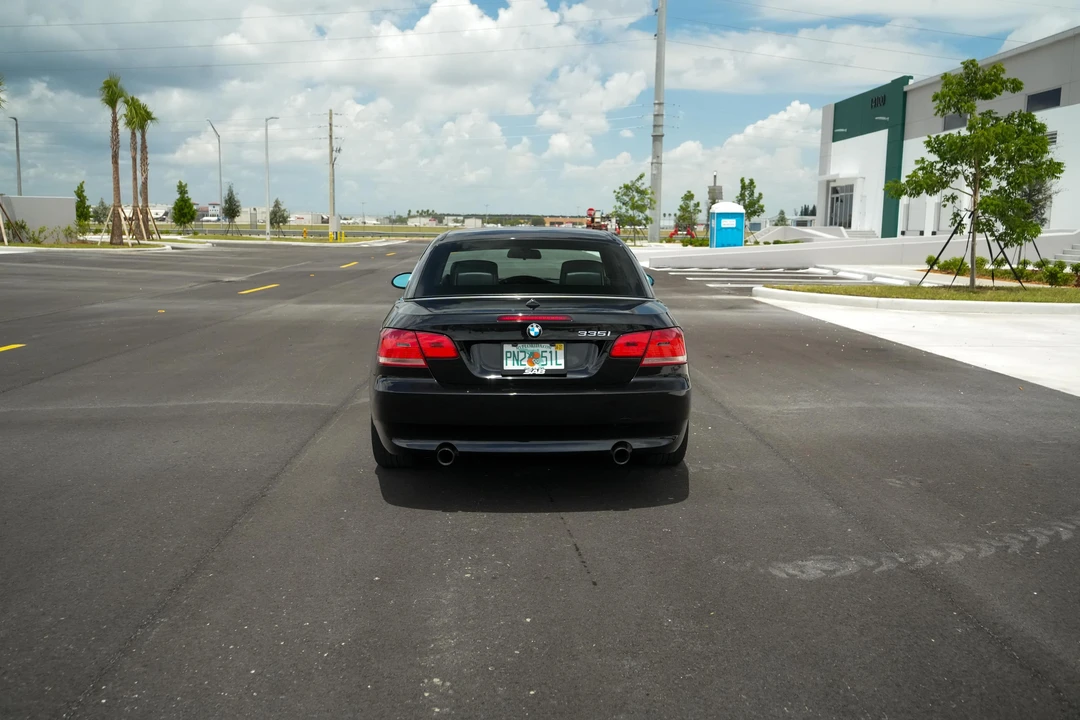 2007 BMW E93 335i Convertible - Image 26 of 31
