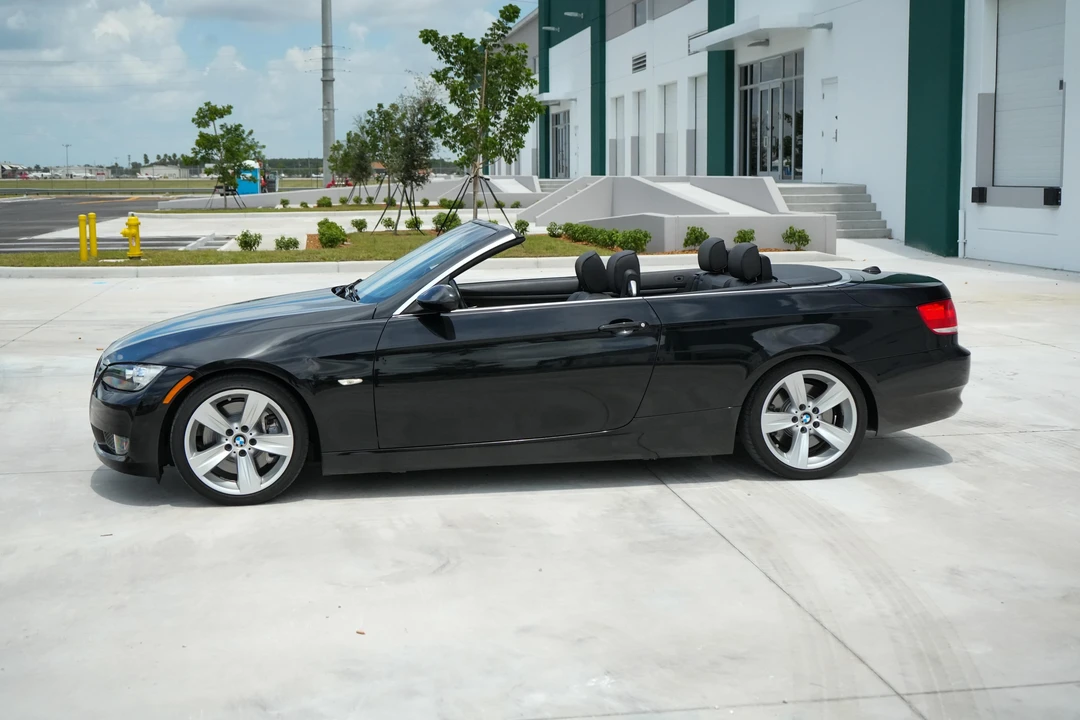 2007 BMW E93 335i Convertible - Image 8 of 31