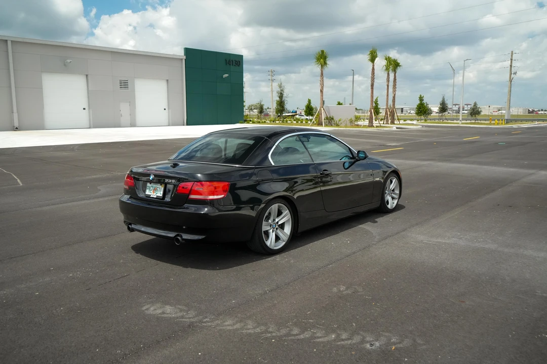 2007 BMW E93 335i Convertible - Image 27 of 31