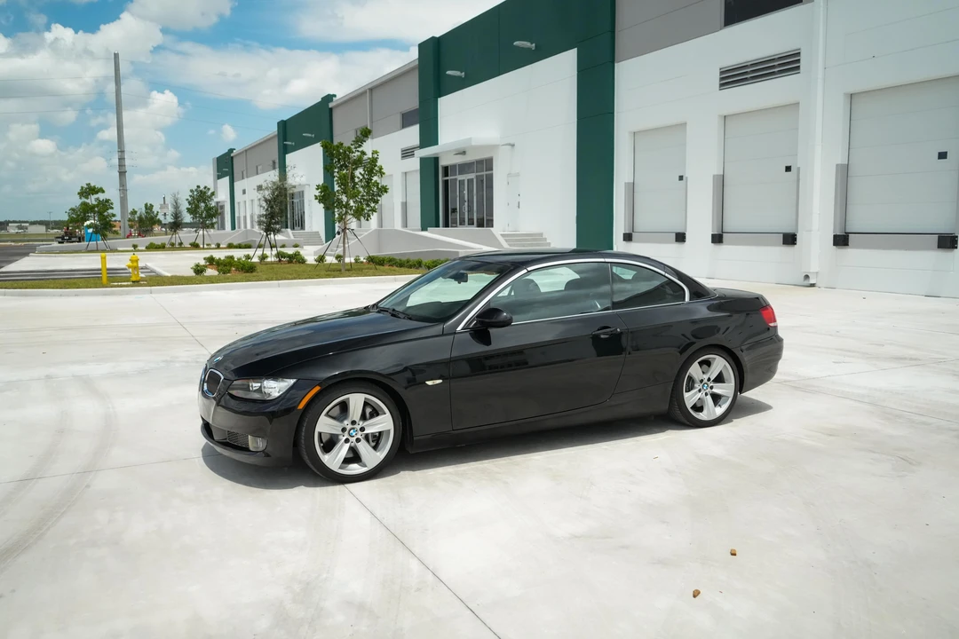 2007 BMW E93 335i Convertible - Image 21 of 31