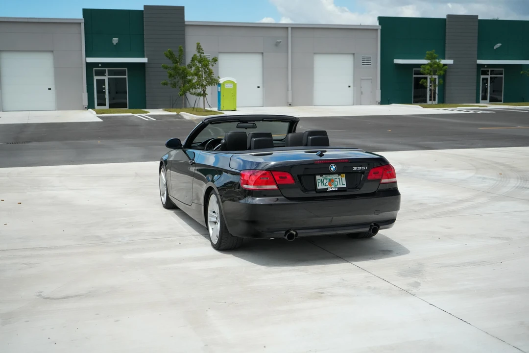 2007 BMW E93 335i Convertible - Image 12 of 31