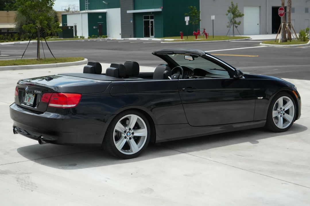 2007 BMW E93 335i Convertible - Image 4 of 31
