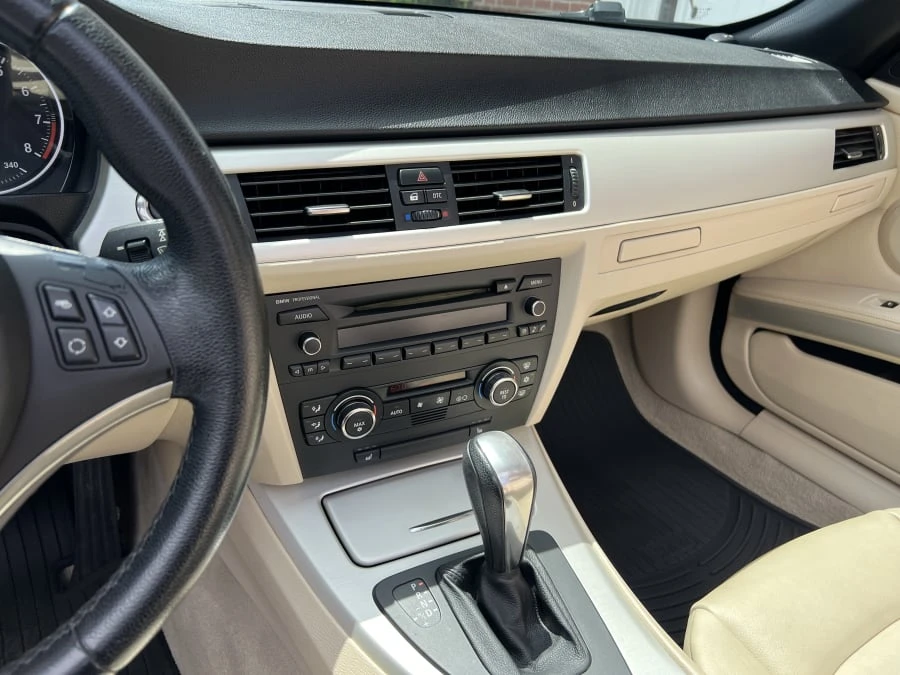 2007 BMW E93 335i Convertible - Image 7 of 12