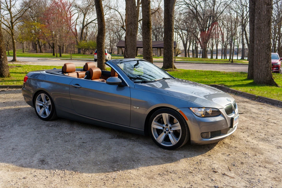 2007 BMW E93 335i Convertible - Image 14 of 31