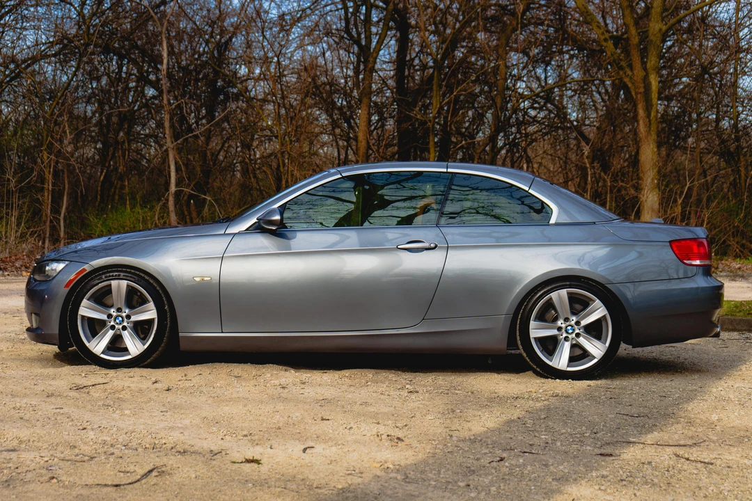 2007 BMW E93 335i Convertible - Image 3 of 31