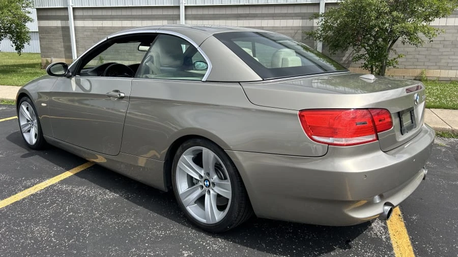 2007 BMW E93 335i Convertible - Image 6 of 12