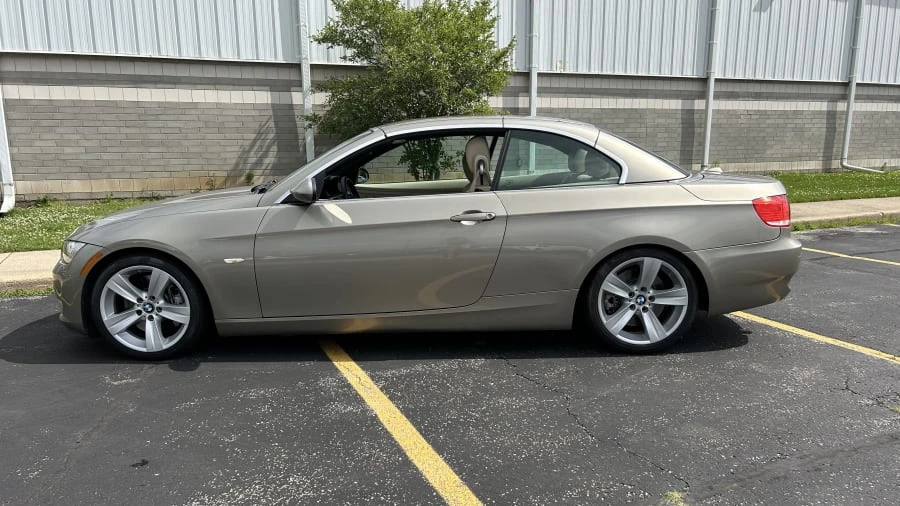2007 BMW E93 335i Convertible - Image 5 of 12