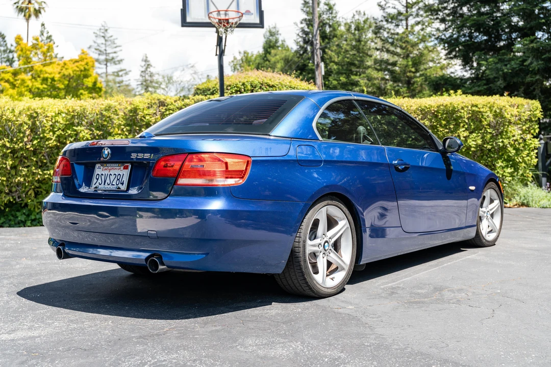 2007 BMW E93 335i Convertible - Image 9 of 31
