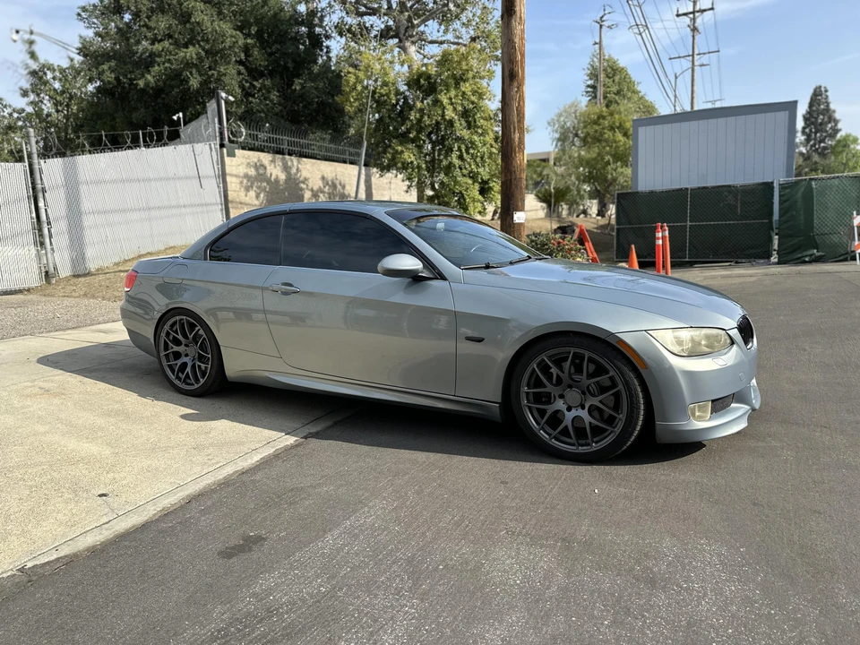 2007 BMW E93 335i Convertible - Image 27 of 31