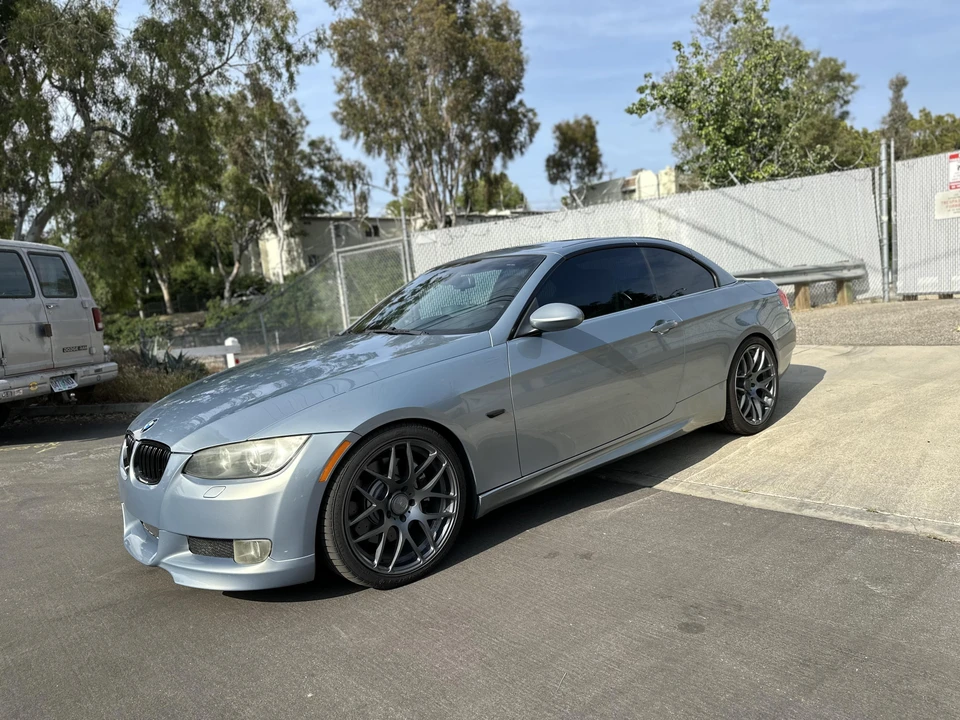 2007 BMW E93 335i Convertible - Image 17 of 31