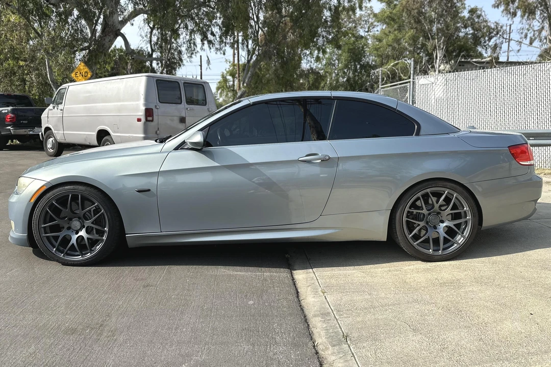 2007 BMW E93 335i Convertible - Image 3 of 31