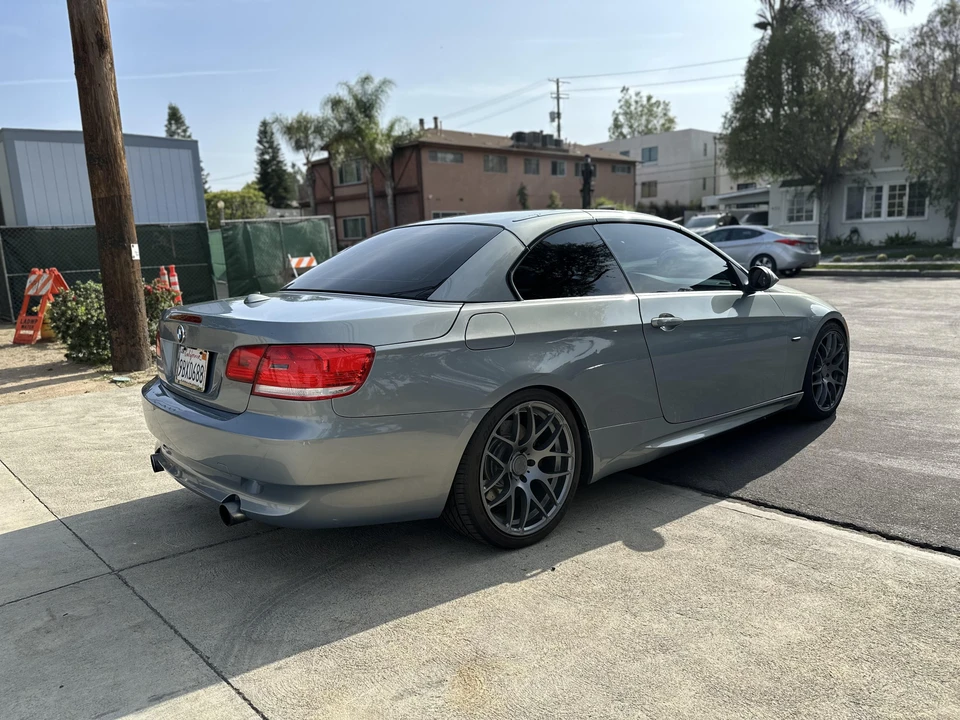 2007 BMW E93 335i Convertible - Image 24 of 31