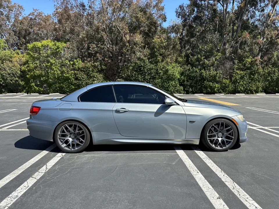 2007 BMW E93 335i Convertible - Image 26 of 31