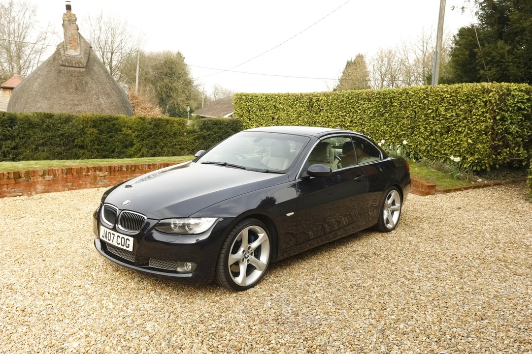 2007 BMW E93 335i Convertible - Image 26 of 30