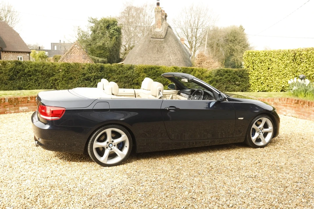2007 BMW E93 335i Convertible - Image 12 of 30