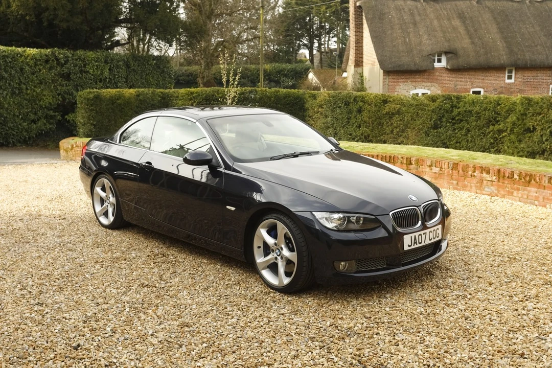 2007 BMW E93 335i Convertible - Image 21 of 30