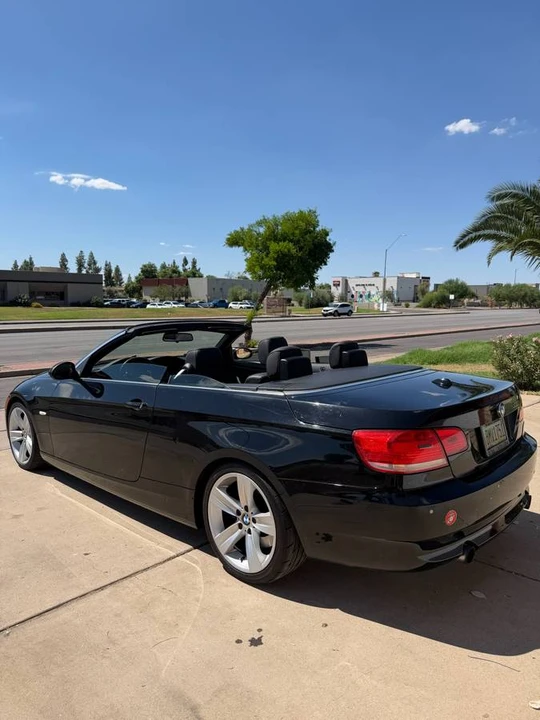 2007 BMW E93 335i Convertible - Image 8 of 17