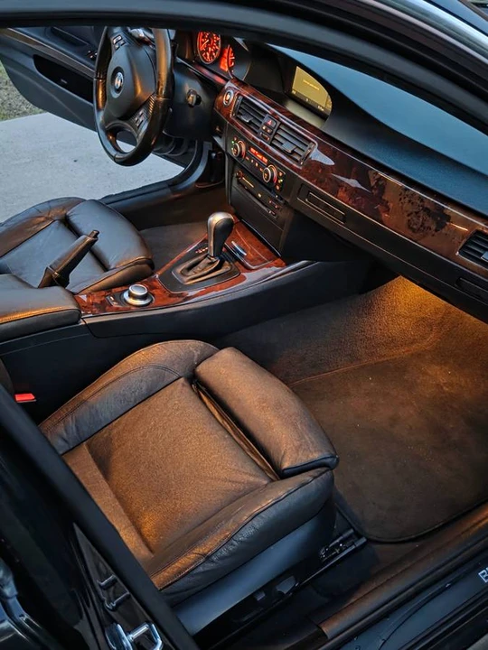 2007 BMW 3 Series - Image 9 of 11