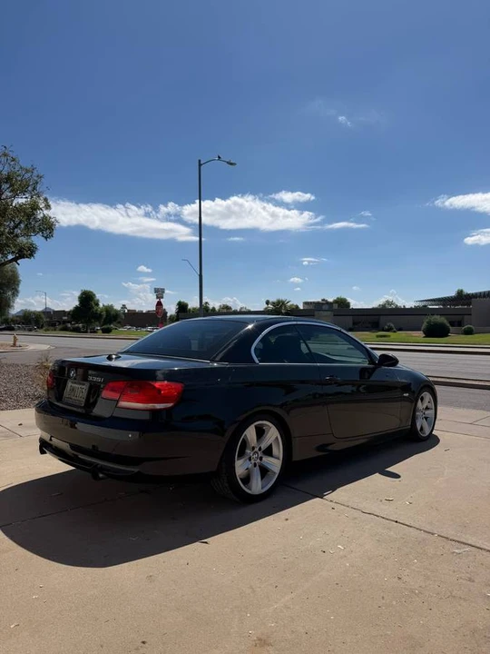 2007 BMW E93 335i Convertible - Image 4 of 17
