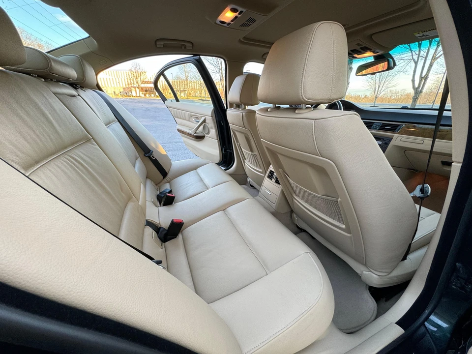 2007 BMW E90 335i Sedan - Image 30 of 31